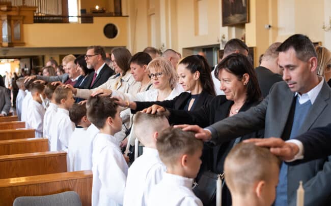 Kámon Elsőáldozás