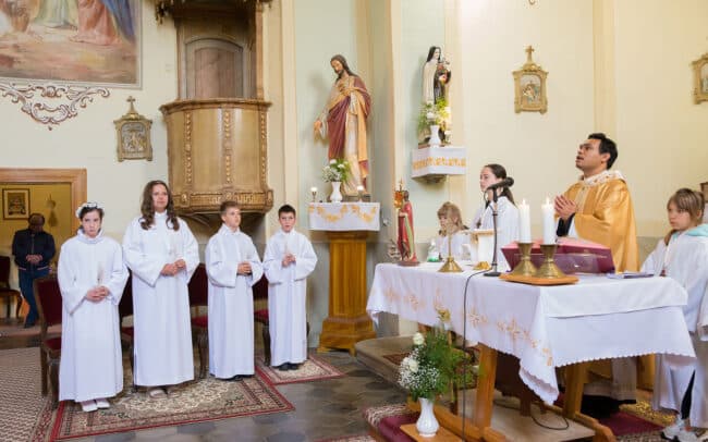 Püspökmolnári Elsőáldozás